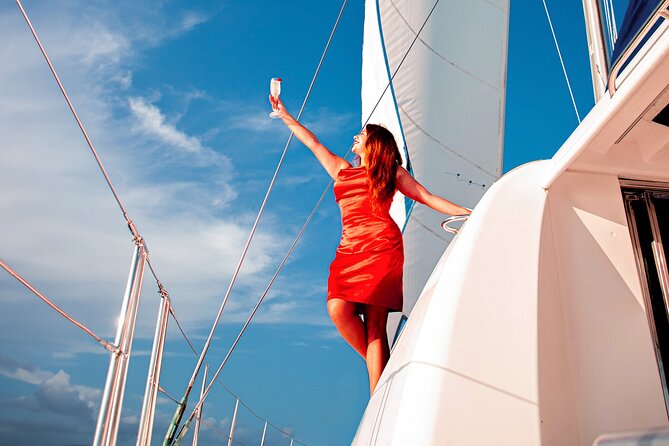 Luxury Sunset Sailing Cruise in Cancun with Light Dinner and Open Bar - Who will enjoy this sunset sail most?