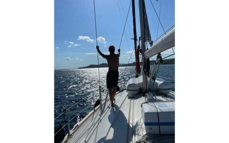 Maddalena Archipelago: Full-Day Sailboat Tour with Lunch - Why this sailing trip is worth considering