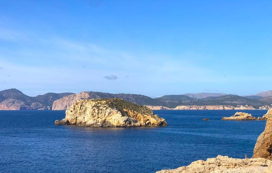 Mallorca: 2-Hour Coastline & Malgrat Islands Catamaran Tour - A Short, Easy Introduction to Mallorca’s Coast