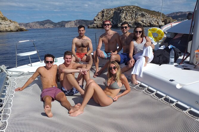 Mallorca Catamaran Small Group Cruise with Tapas 4-hours - Why the 12-passenger limit changes the experience