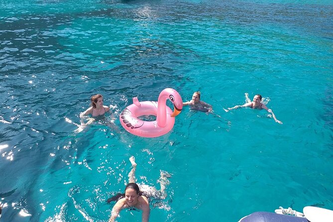 Mallorca Catamaran Small Group Cruise with Tapas 4-hours - Four hours of Palma bay views and easy sailing