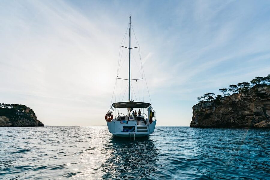 Mallorca: Midday or Sunset Sailing with Snacks and Open Bar - Is the $82 Price Fair?