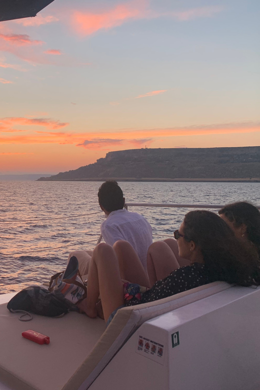 Malta: Blue Lagoon Evening Catamaran Cruise - Why the evening timing matters at the Blue Lagoon