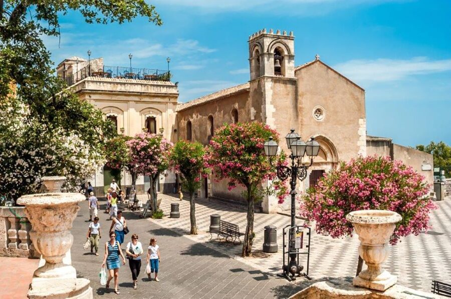Malta: Mount Etna and Taormina Guided Day Trip by Catamaran - Should you book the Mount Etna and Taormina day trip?