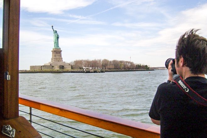 Manhattan: Statue and Skyline Cruise Aboard a Luxury Yacht - Meeting Lady Liberty and Ellis Island