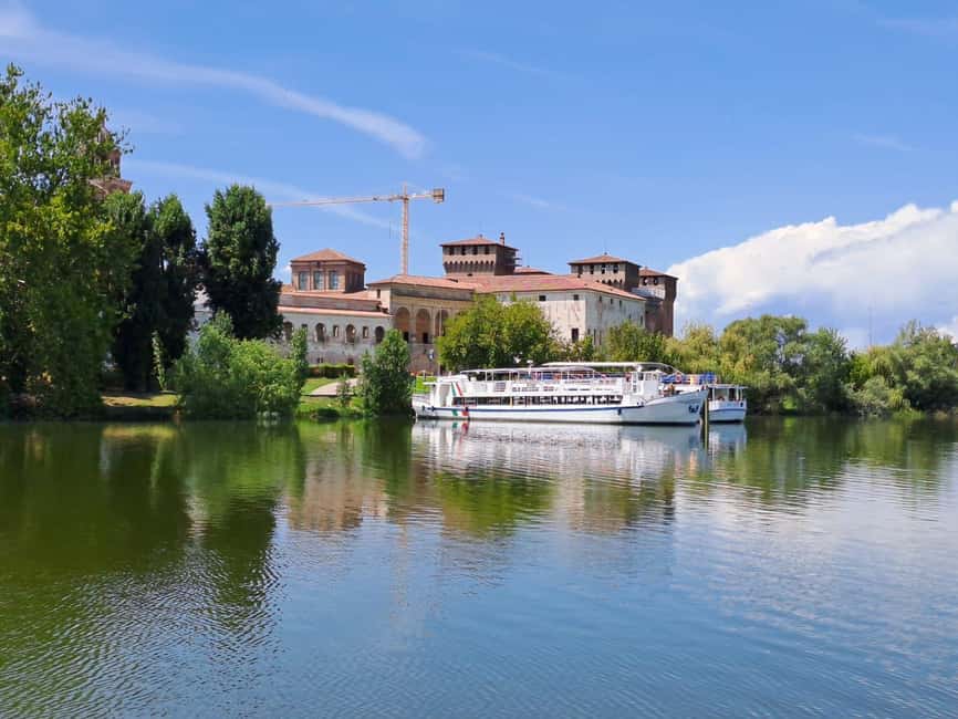 Mantua: Guided sailing from the Park to the Port with the water elevator - Lake Mezzo and Lake Inferiore: the city’s wide-angle view