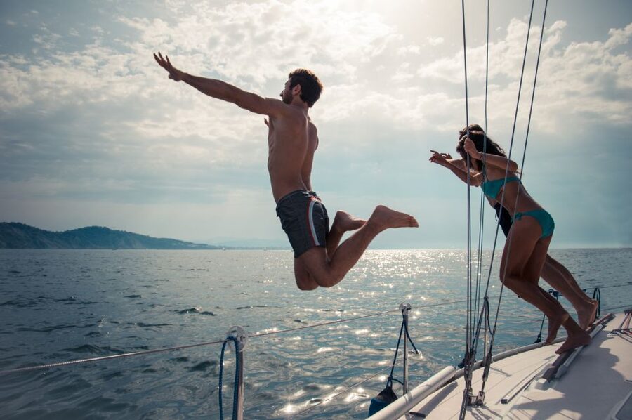 Marbella: Puerto Banús Private Sailing Cruise with Drinks - Dolphin watching without a promise