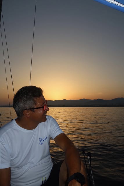 Marbella: Sunset Luxury Sailing Cruise in Puerto Banús - Key points to know before you book