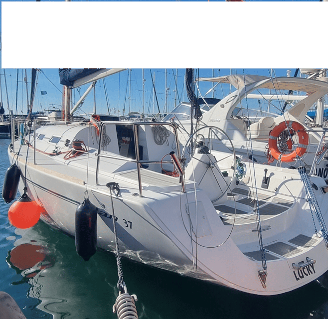 Marbella: sunset sailboat trip Drinks-Snacks,2 hour - Language, service, and small comforts