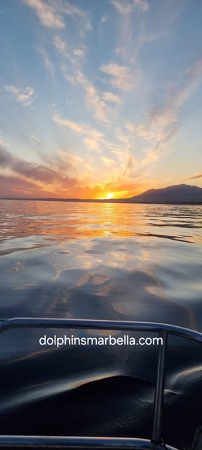 Marbella: sunset sailboat trip Drinks-Snacks,2 hour - Why a sunset sail works so well in Marbella