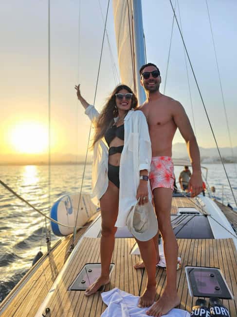 Marbella: Sunset Sailing Trip with Drinks and Snacks - Setting out from Puerto Banús