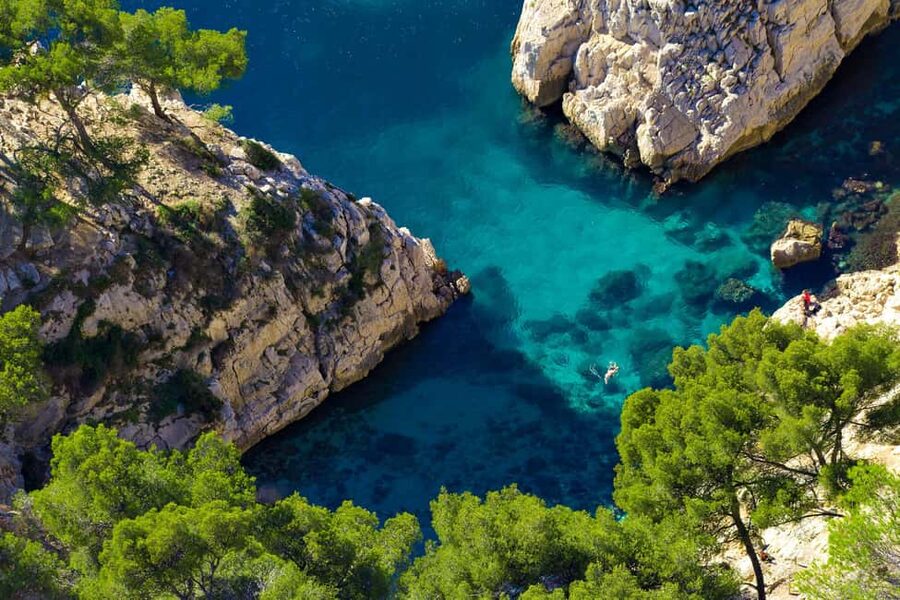 Marseille : Calanques Catamaran Cruise with Lunch & Wine - Weather, sea conditions, and comfort