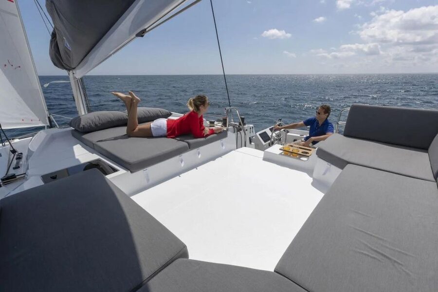 Marseille: Catamaran cruise to discover Frioul Islands - A full day on Marseille’s Elba 45 catamaran