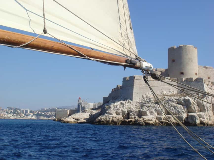 Marseille: Château d'If and Frioul Calanques Sailing Cruise - The Frioul Archipelago: Rocks, Water, and Open Views