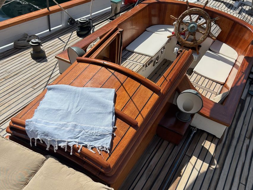 Marseille: Sailboat Cruise with Lunch, Swim & Organic Wine - A Fresh Vegetarian Lunch Served on Eleanor Mary