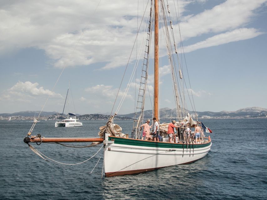 Marseille: Sailboat Cruise with Lunch, Swim & Organic Wine - What Is Included and What You Need to Pack