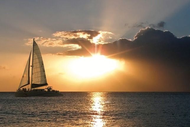 Maui: Ma'alaea Catamaran Sunset Sail with Appetizers - What the Evening Looks Like From Check-In to Return