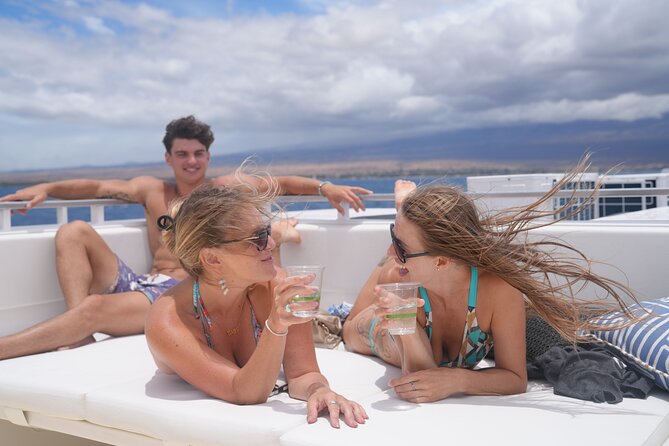 Maui: Molokini and Turtles Luxury Yacht Snorkel - Breakfast starts the morning, and lunch comes off the grill