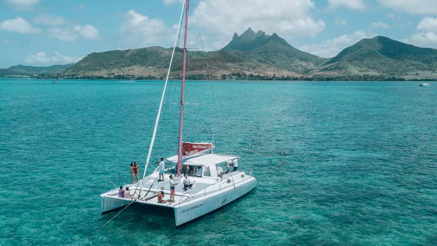 Mauritius: Catamaran Day Cruise to lle aux Cerfs with Lunch - Setting out from Trou d’Eau Douce