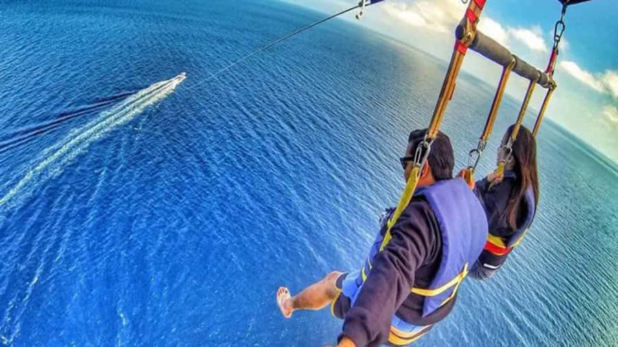 Mauritius: Ile aux Cerf Catamaran w/Waterfall Visit & Lunch - BBQ lunch with unlimited drinks
