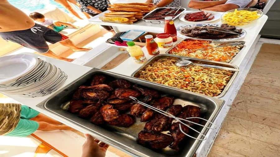 Mauritius: Ile Aux Cerfs catamaran cruise Lunch with BBQ - A full day from Trou d’Eau Douce