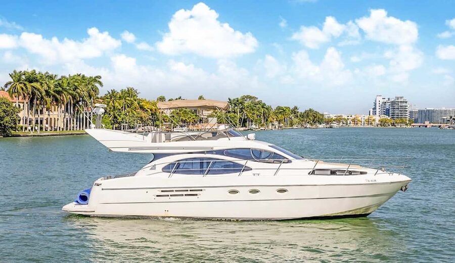 Miami Beach: 48 Foot Private Yacht Rental - Key points to know before you book