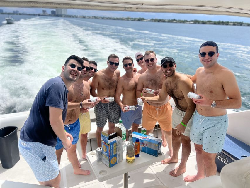 Miami Beach: Private Yacht Rental with Captain - Cruising Biscayne Bay from Miami Beach