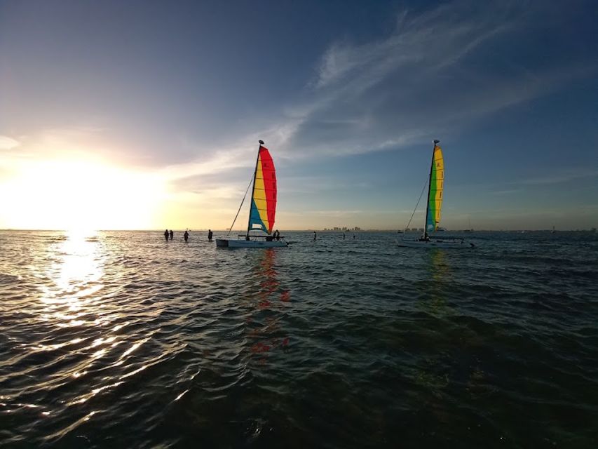Miami: Intimate Sailing in Biscayne Bay w/ Food and Drinks - Is $139 a fair price?