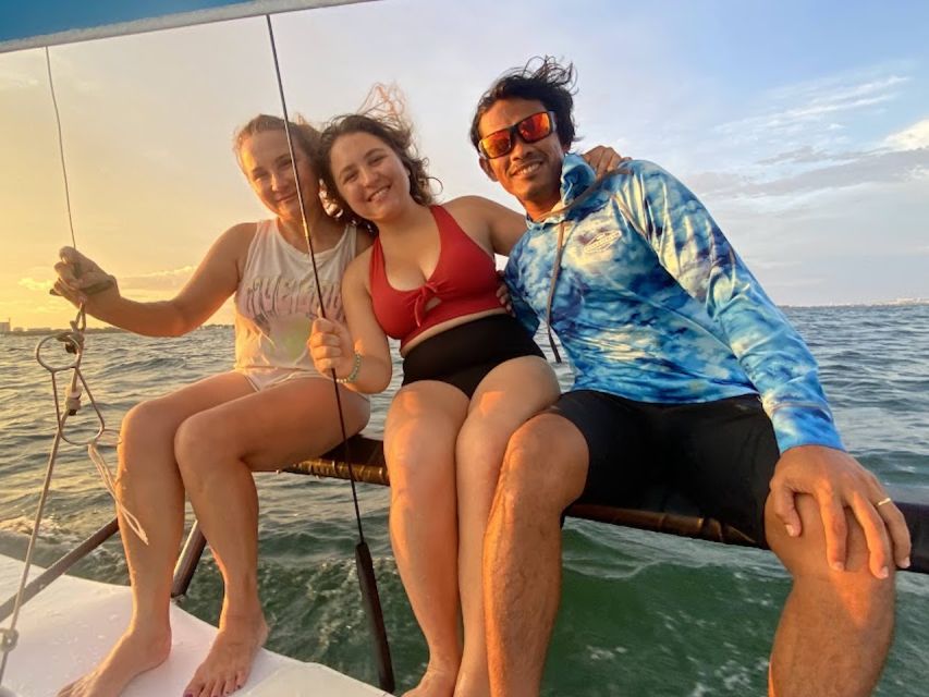 Miami: Intimate Sailing in Biscayne Bay w/ Food and Drinks - Mangroves, sandbars, and open bay views