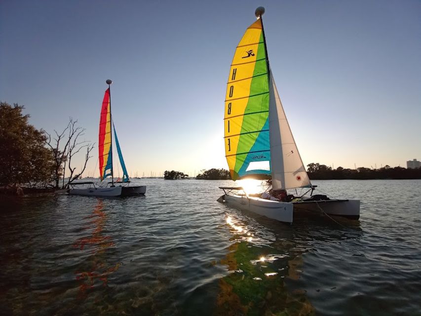 Miami: Intimate Sailing in Biscayne Bay w/ Food and Drinks - The trapeze harness adds a burst of fun