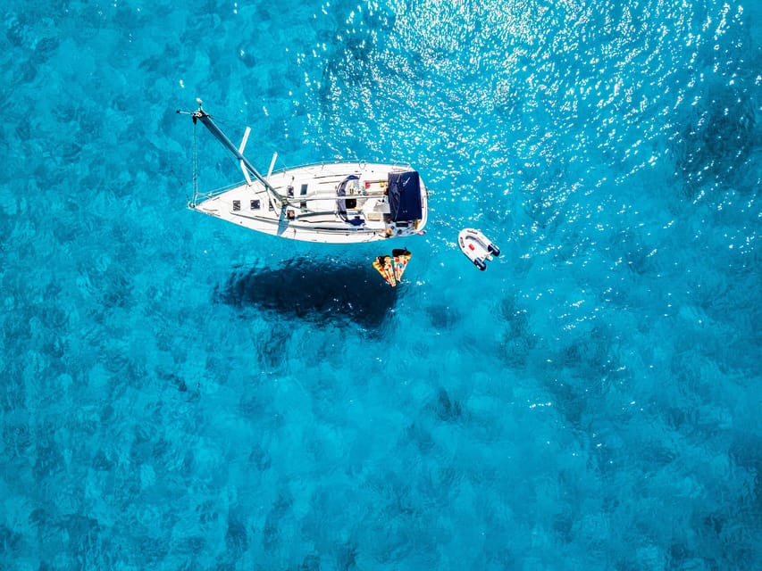 Milos: Full-Day Kleftiko Poliegos Sailboat Tour with Lunch - From Adamas to Arkoudes and Cape Vani