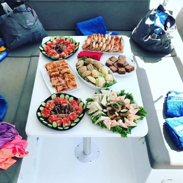 Mykonos: Full-Day Catamaran Cruise with Fresh Lunch - Setting out from Kalafatis Beach