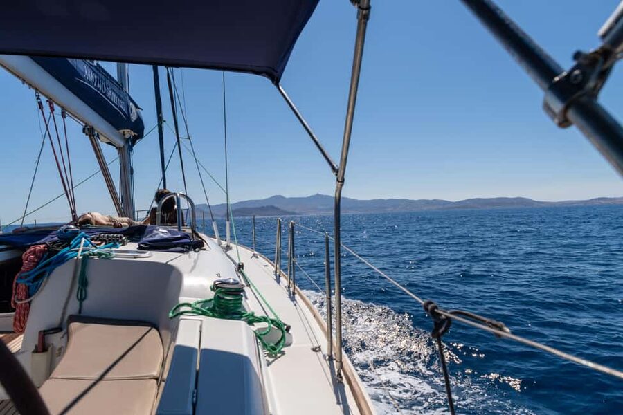Naxos: Small Cyclades Sailing Trip with Lunch & Drinks - What the crew adds to the day