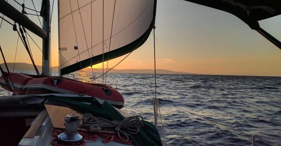 Neos Marmaras: Sunset West Sithonia Islets Sailboat Tour - Sunset from the boat, not from the beach