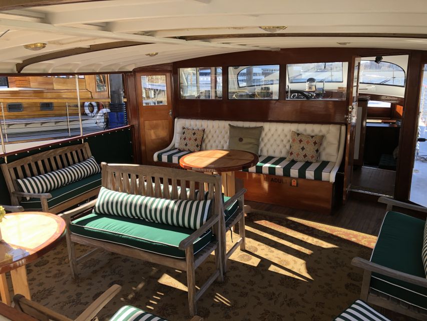 New York City: Mini Yacht Boat Ride with Sightseeing - A slow pass by the Statue of Liberty