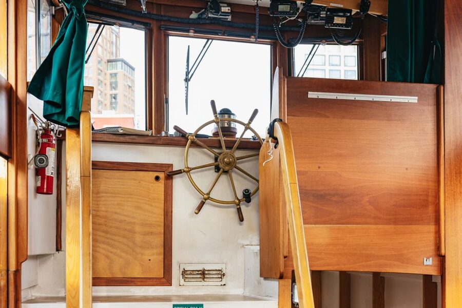 New York City: Sunset Yacht Cruise - The Statue of Liberty at the best possible hour