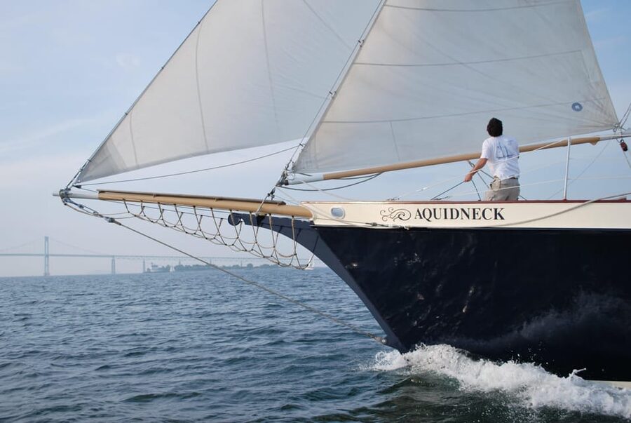 Newport: Day Sail on Narragansett Bay aboard Aquidneck - Into Narragansett Bay, where first-time sailors can settle in