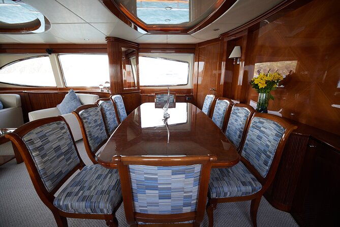 Number Juan 100ft Yacht Azimut Rental - A chef’s meal instead of standard boat snacks