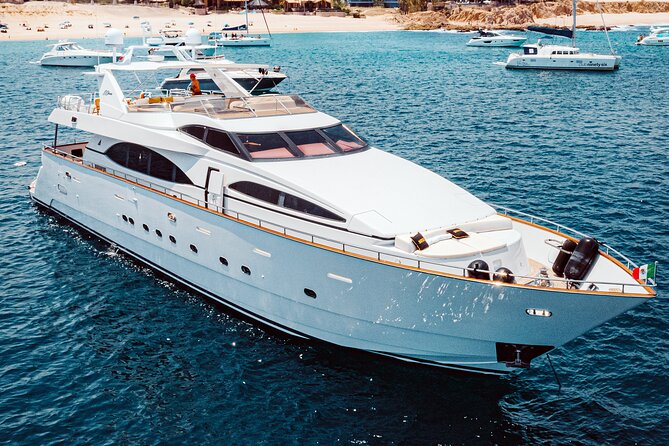 Number Juan 100ft Yacht Azimut Rental - Cocktails, Number Juan tequila, and personal service