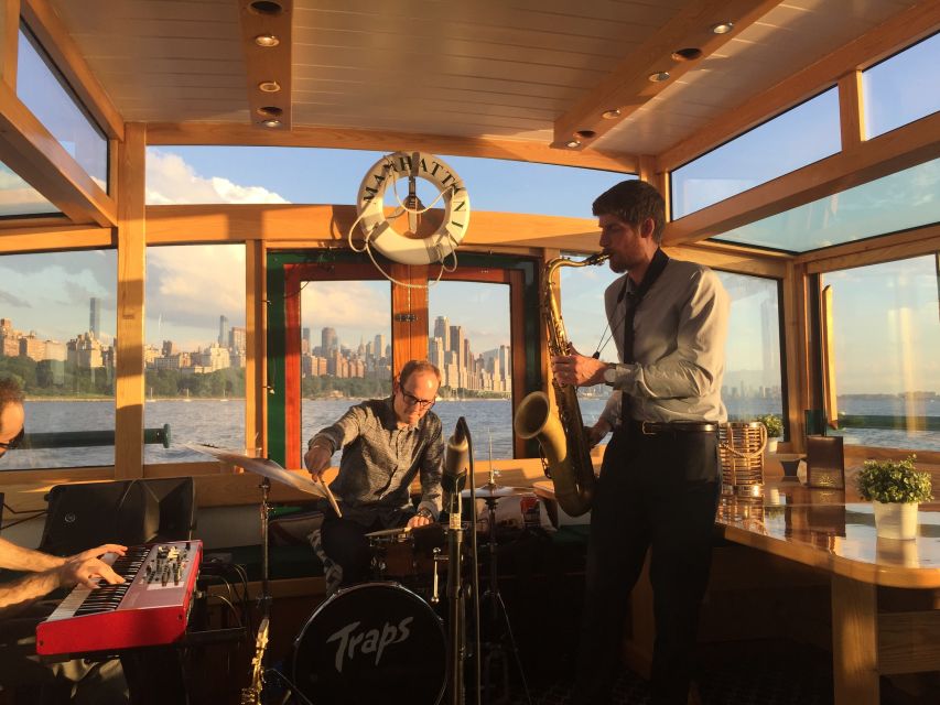 NYC: Evening Jazz Cruise on the Yacht Manhattan - The Statue of Liberty and Ellis Island