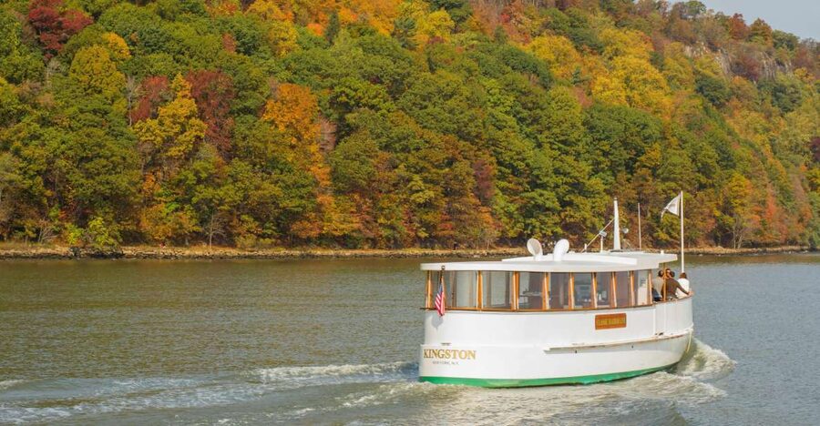 NYC: Hudson River Fall Foliage Yacht Tour - What is included, and what should you bring?