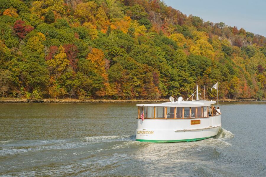 NYC: Hudson River Fall Foliage Yacht Tour - Who will enjoy Yacht Kingston most?