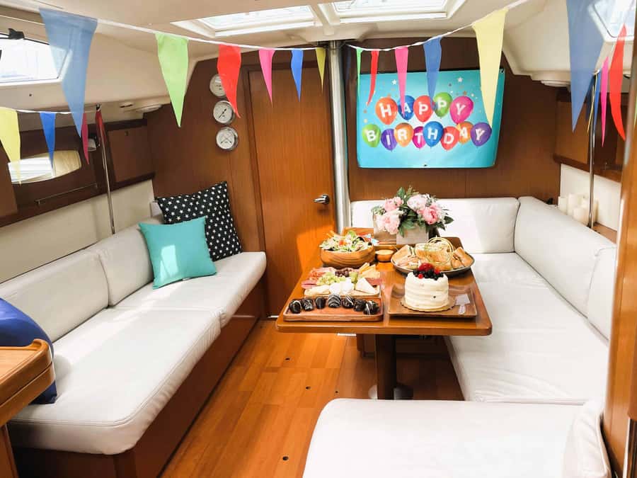 NYC: Private Champagne Sail to the Statue of Liberty - Key details before you book