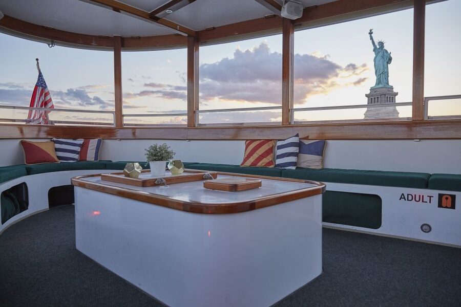 NYC: Sunset Cruise on a Small Yacht with a Drink - What you get for $85