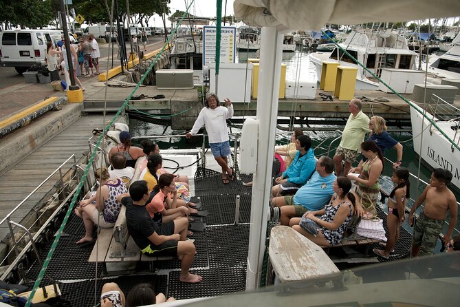 Oahu Catamaran Waikiki Sunset on 40 Foot Catamaran: Food and BYOB - Pupus that work best as a light meal