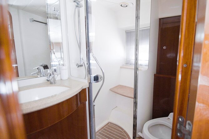 Olivia Grace 60 ft British Princess Yacht Rental - Welcome Drinks, Food, and a Personal Bartender