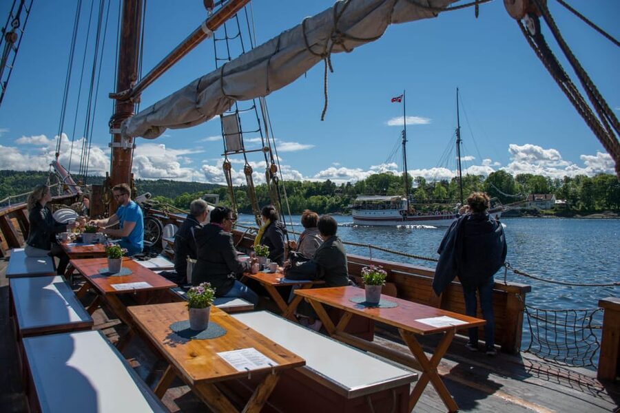 Oslo: Fjord Mini Cruise by Wooden Sailing Ship - What the 50-minute route does well