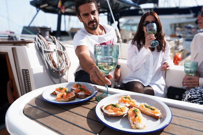Oyster Odyssey Barcelona's Premier Sailing and Seafood Adventure - Two hours on Barcelona’s coast