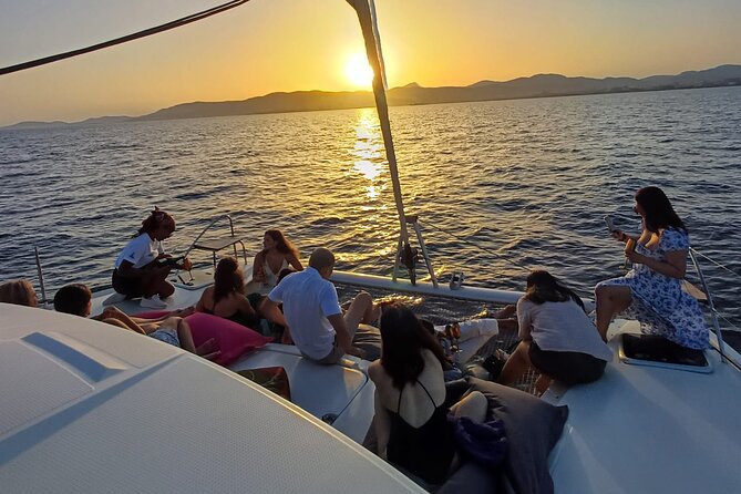 Palma: 2-Hour Sunset Catamaran Cruise with Drinks - Who should book this Palma cruise