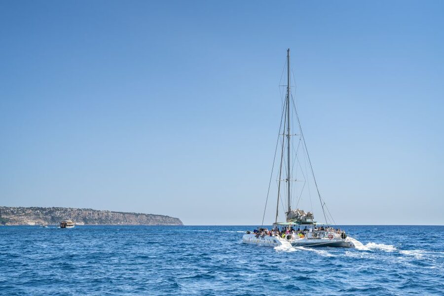 Palma de Mallorca: 5-Hour Catamaran Cruise with Lunch & Swim - Leaving Palma for Mallorca’s south coast